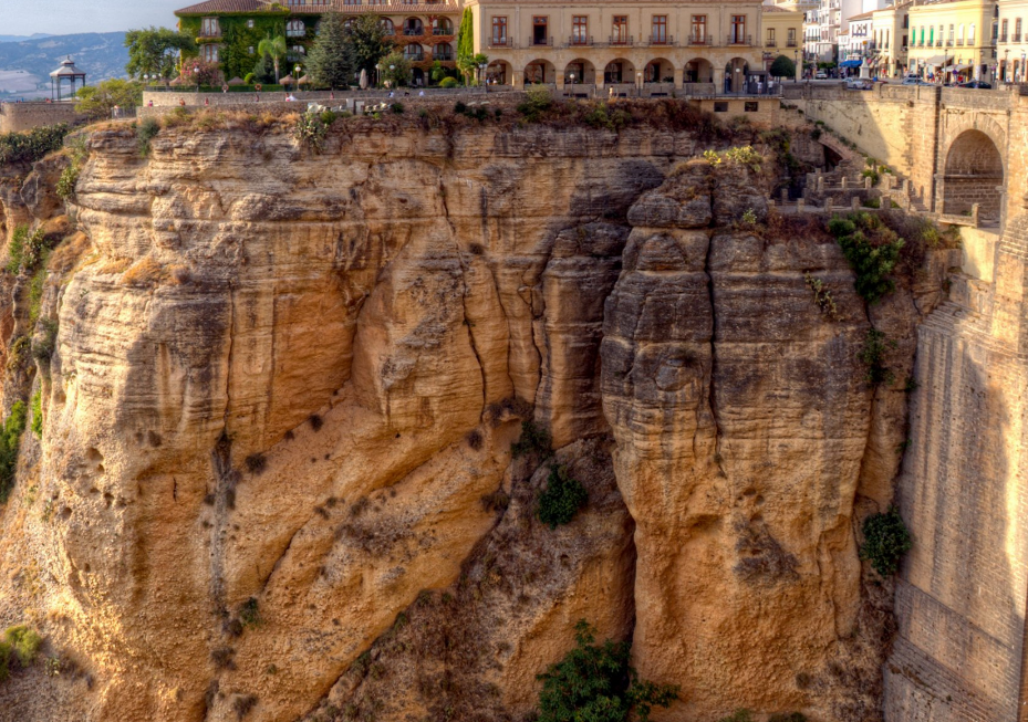 Evil Teens KlLL 20yo Girl Fun_part2